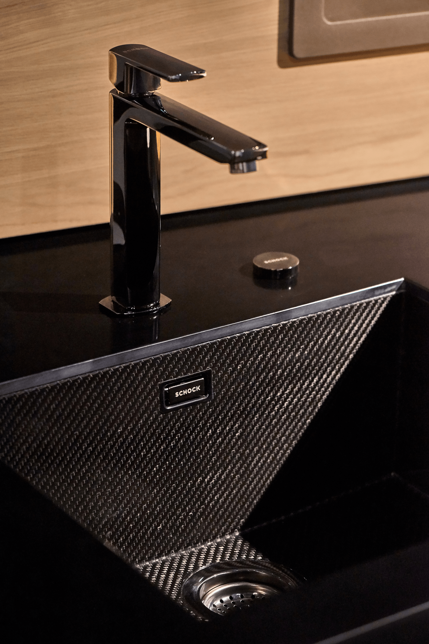 Окомплектовка за сифон SCHOCK Gun Metal